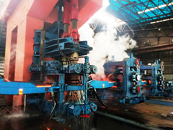 軋鋼機設備在金屬冶煉成形及資源整合兼并方面發揮可靠效用