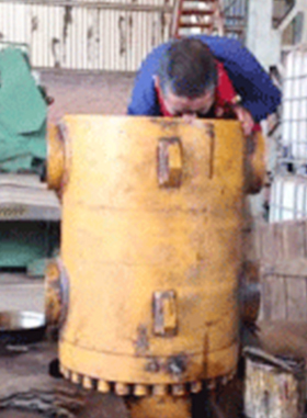 水泥立磨液壓缸修復
